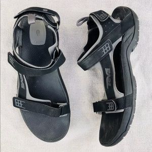 strappy heels lace up